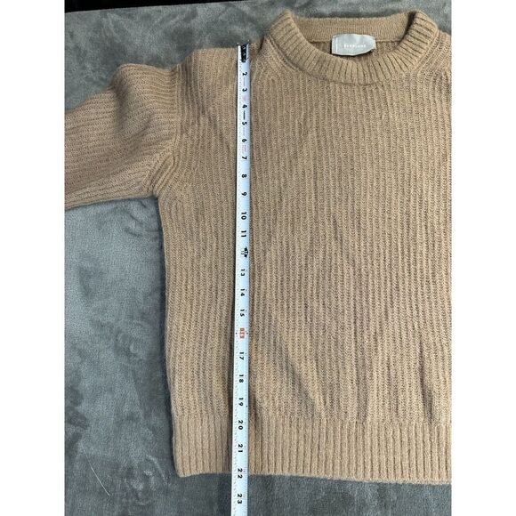 Everlane The Alpaca Crew Beige Pullover Sweater Small - Picture 8 of 11
